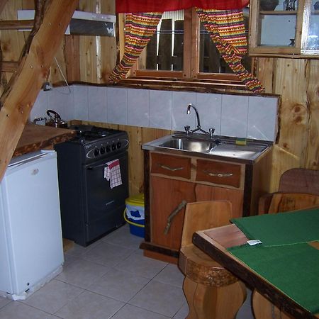 Hosteria-Cabanas Rucapillan Choshuenco Eksteriør billede