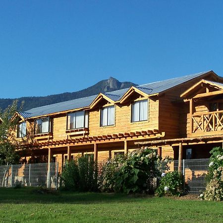 Hosteria-Cabanas Rucapillan Choshuenco Eksteriør billede