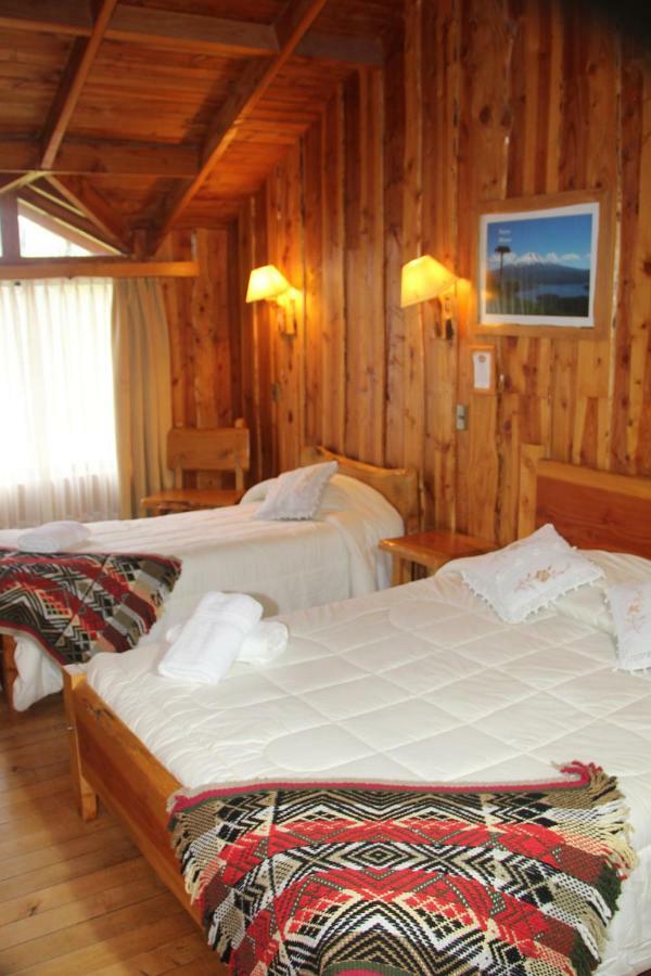 Hosteria-Cabanas Rucapillan Choshuenco Eksteriør billede